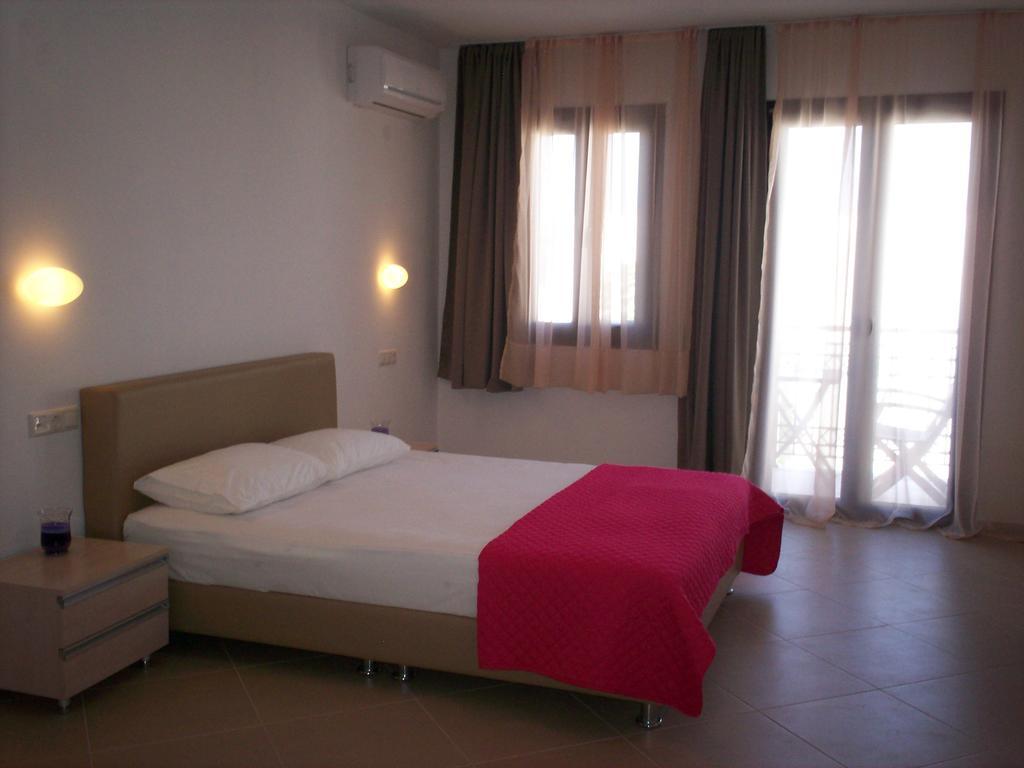 Alex Mike Apartment Agia Anna  Ngoại thất bức ảnh